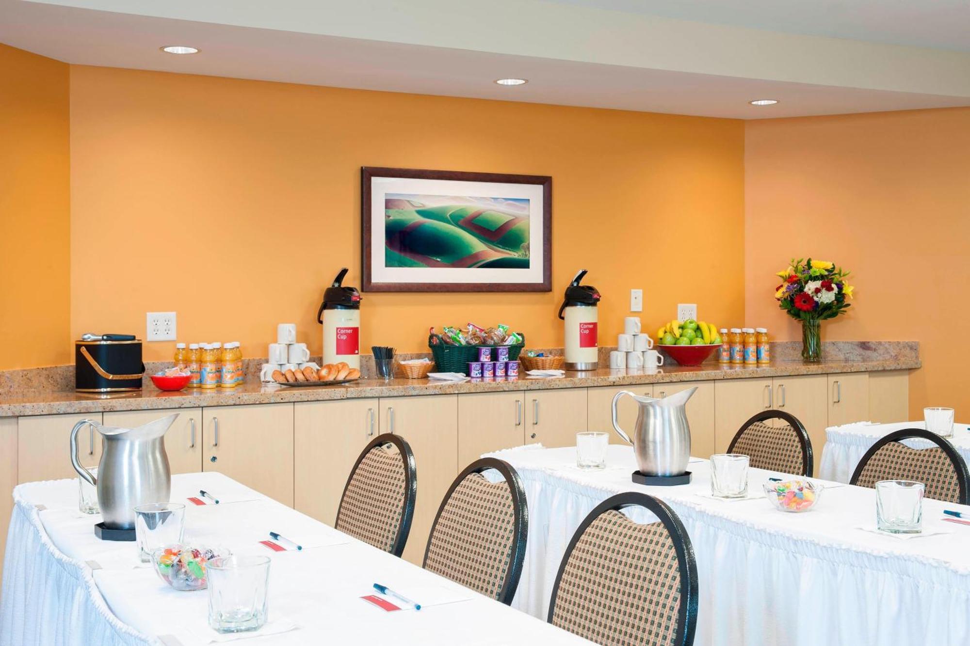 Towneplace Suites Des Moines Urbandale Johnston Exteriér fotografie
