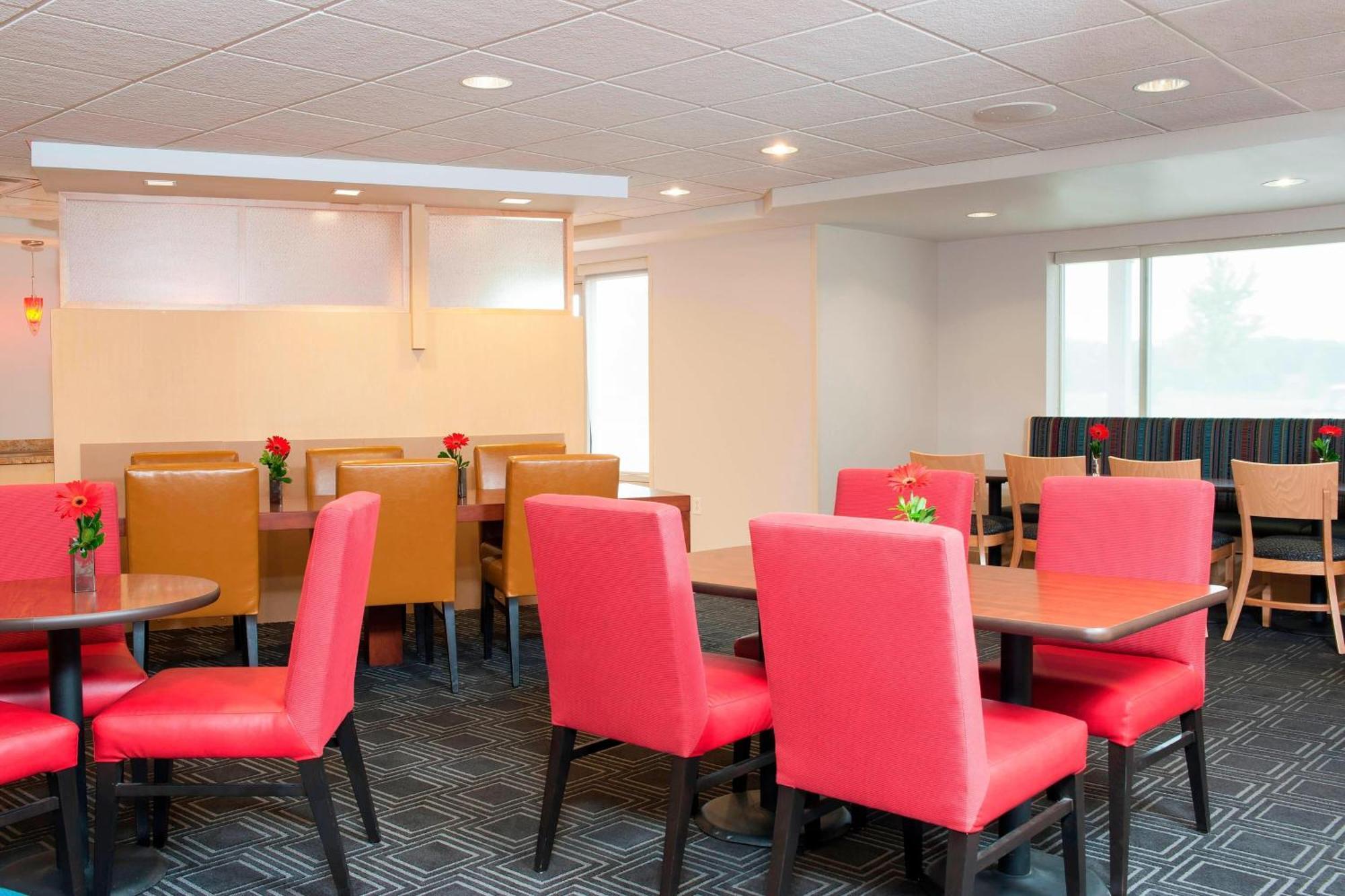 Towneplace Suites Des Moines Urbandale Johnston Exteriér fotografie